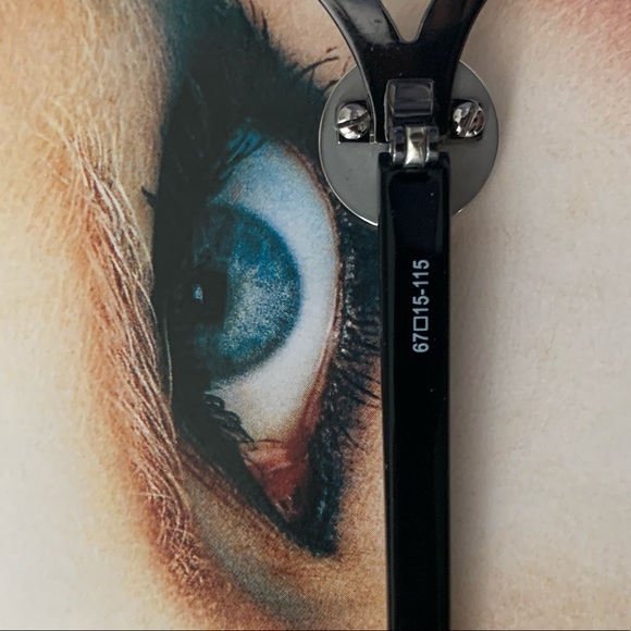 MICHELE Sunglasses Oversized - Picture 9 of 15